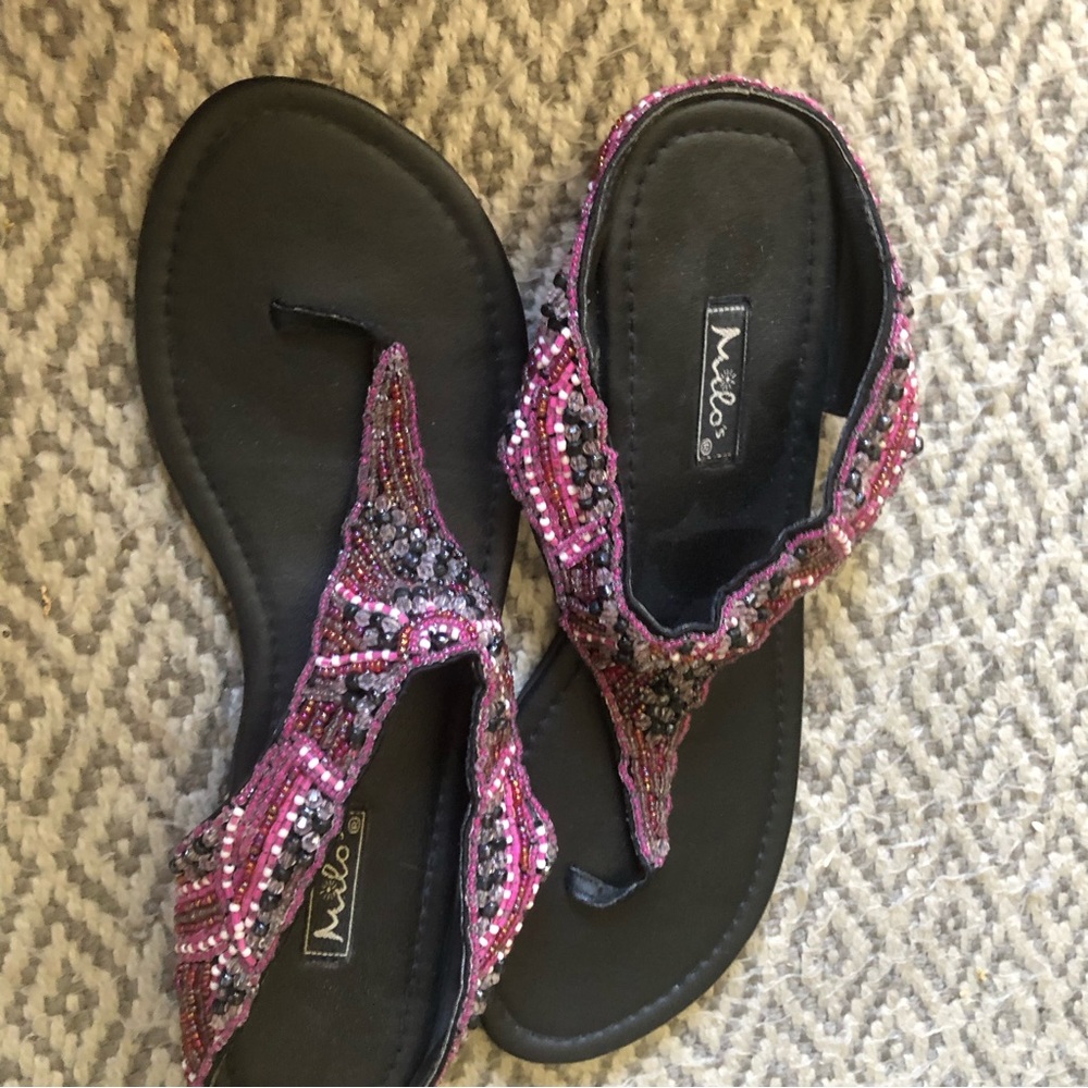 Women’s Milo beaded brocaded sandals size 8